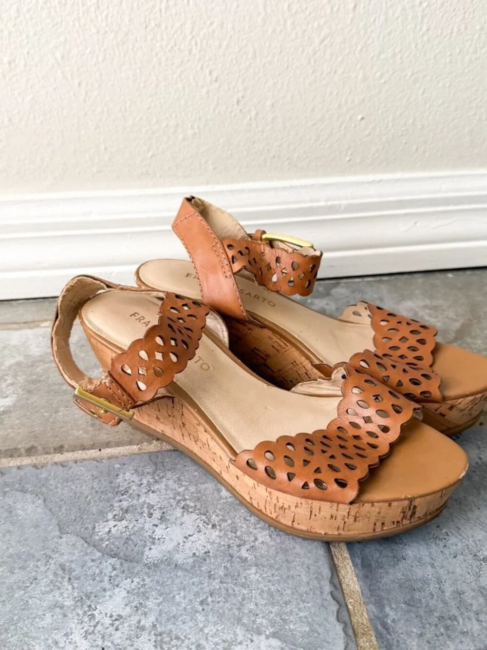 Franco Sarto Brown Tan Leather Cork Wedge Sandals Laser Cut Womens 6